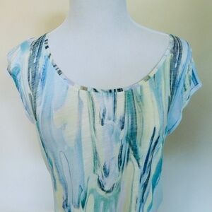 Calvin Klein Women's Top NWT Multicolor Short Sleeve Shirt Sz Med.  Lightweight